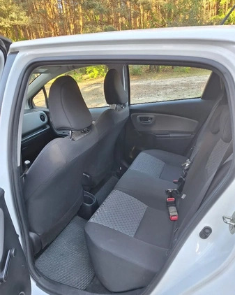 Toyota Yaris cena 38500 przebieg: 74800, rok produkcji 2015 z Warszawa małe 211